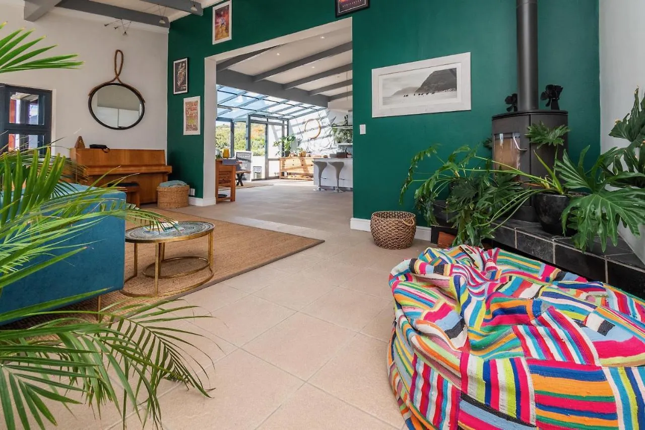 Hout & About Guest House Hout Bay